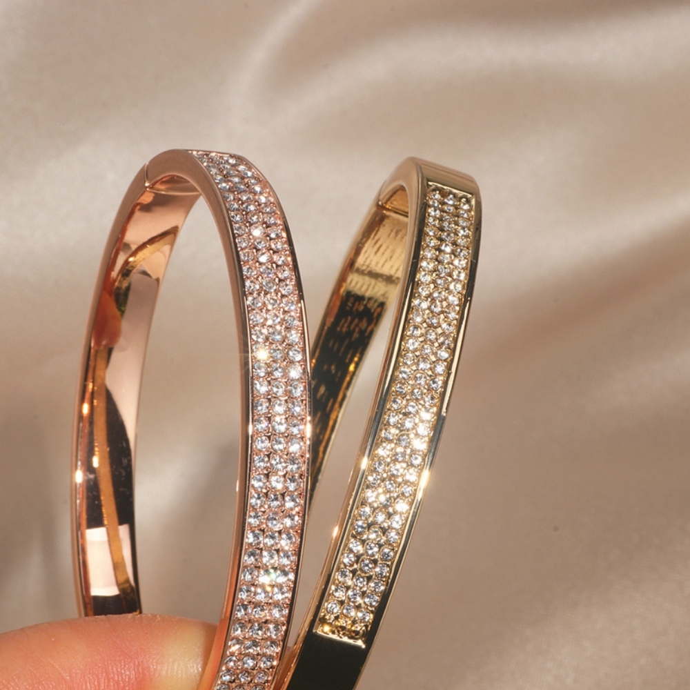 14k gold plated with rhinestones bracelet - Picture 4 of 4